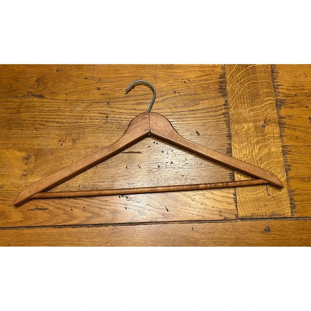 NYC 83 Stanton St NYC Lebowitz & Noble wooden Suit Hanger Clothing GR5-9452